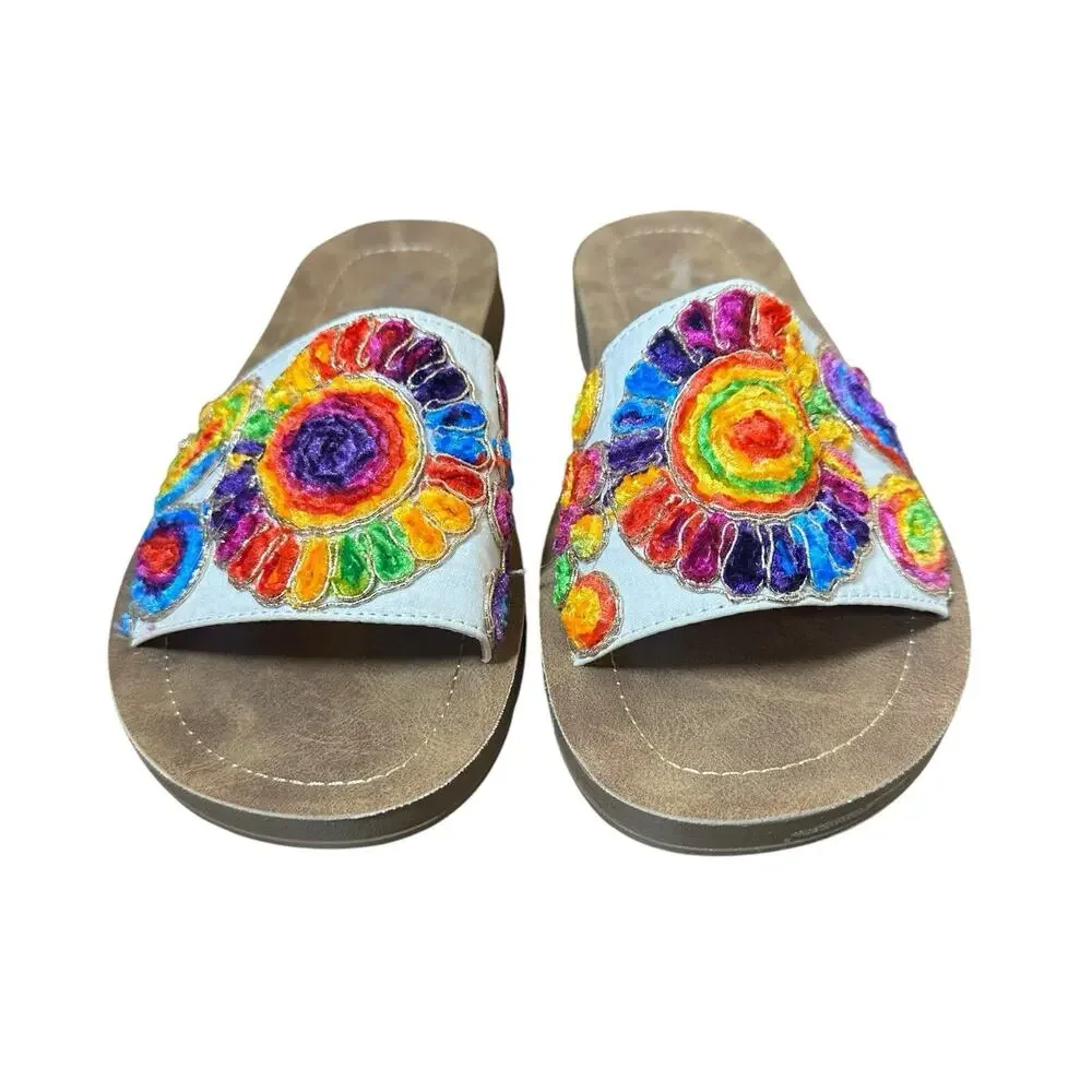 Corkys Pinwheel Slides Slip on Flat Sandals White Multicolor Flower Size 7 Boho‎